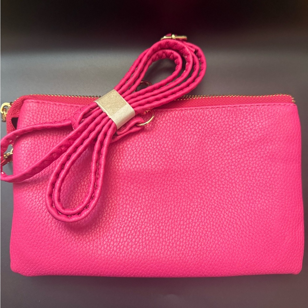 NWT Jen & Co Hot Pink Women's Crossbody/Wristlet Bag